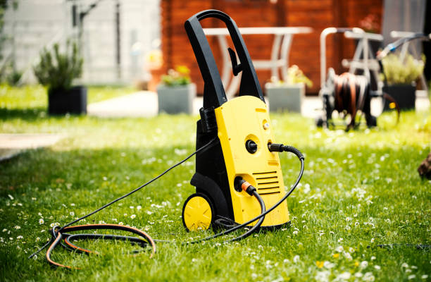Best Driveway Cleaning and Restoration in King, WI